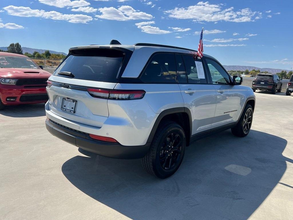 used 2024 Jeep Grand Cherokee car, priced at $39,514