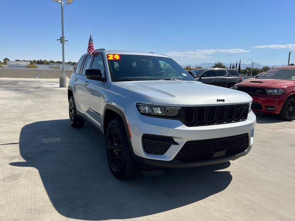 used 2024 Jeep Grand Cherokee car, priced at $39,514