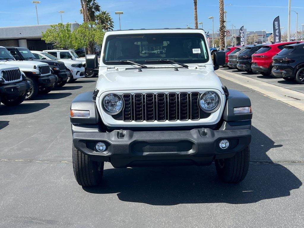 new 2025 Jeep Wrangler car, priced at $46,586