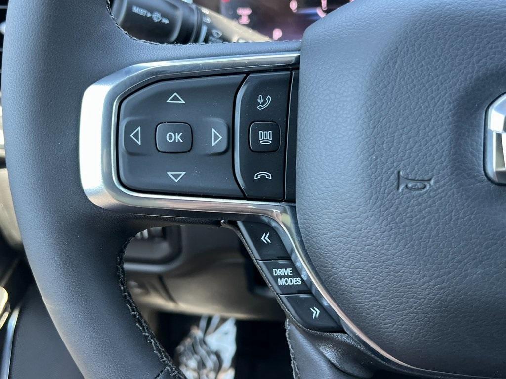 new 2025 Ram 1500 car, priced at $60,407