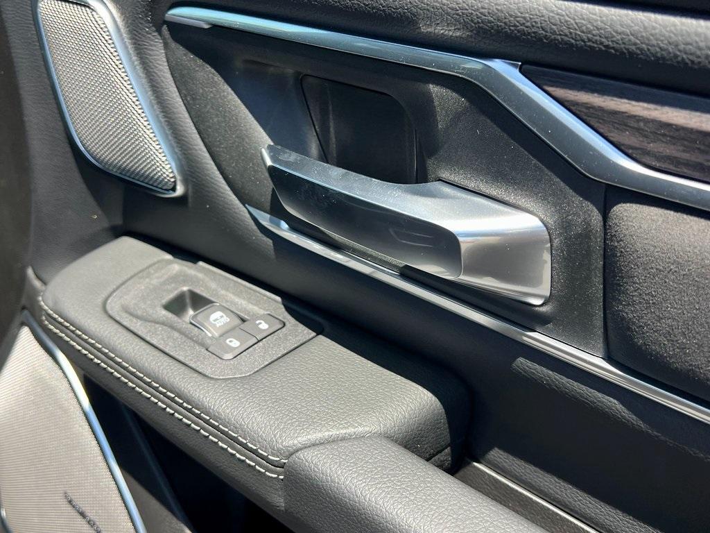 new 2025 Ram 1500 car, priced at $60,407