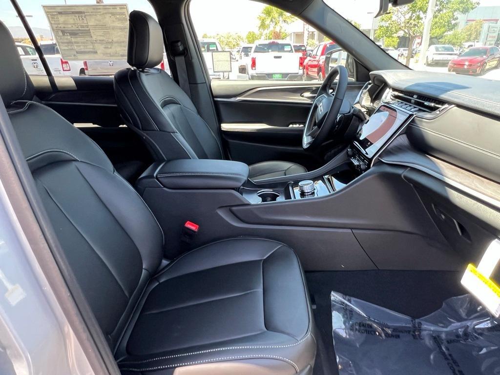 new 2025 Jeep Grand Cherokee L car, priced at $46,467