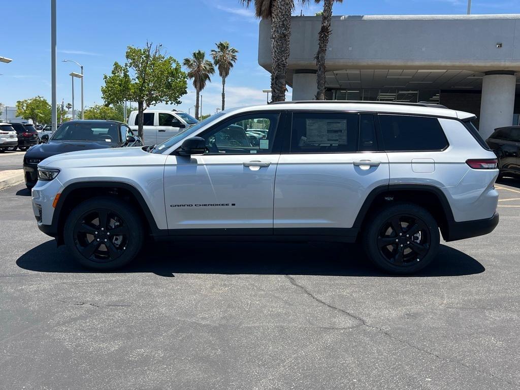 new 2025 Jeep Grand Cherokee L car, priced at $46,467