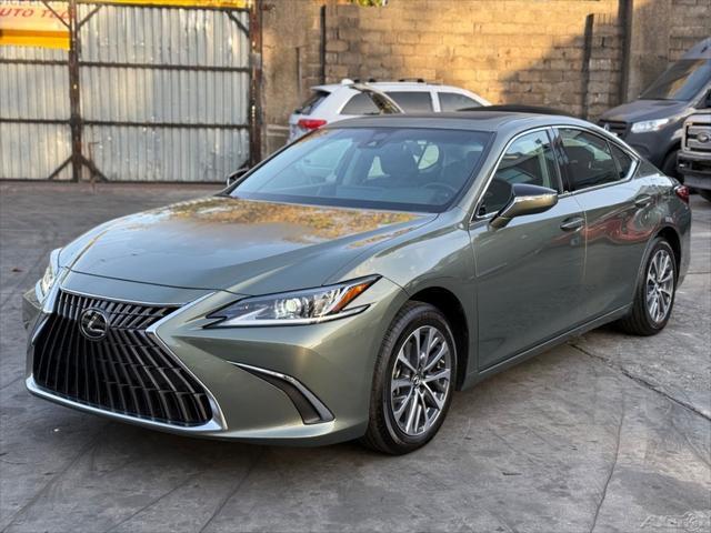 used 2023 Lexus ES 350 car, priced at $31,900