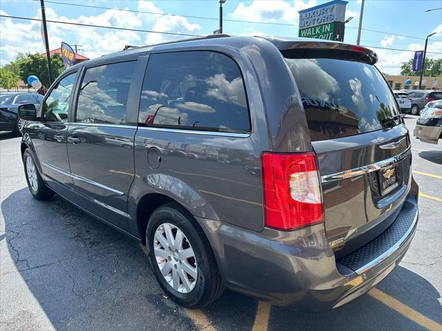 used 2015 Chrysler Town & Country car, priced at $8,764