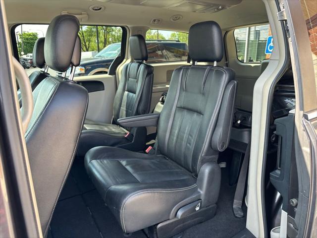 used 2015 Chrysler Town & Country car, priced at $8,764