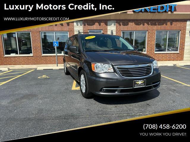 used 2015 Chrysler Town & Country car, priced at $8,764