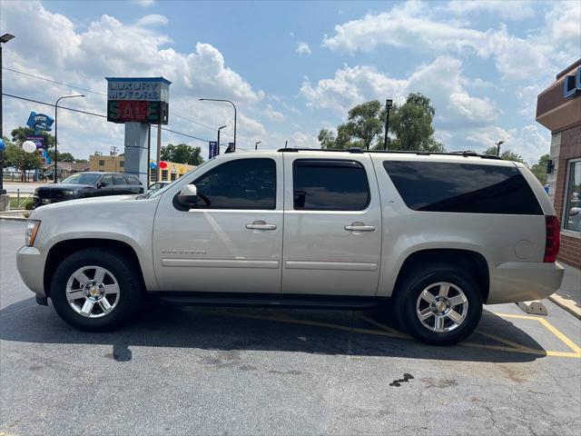 used 2014 Chevrolet Suburban car, priced at $13,232