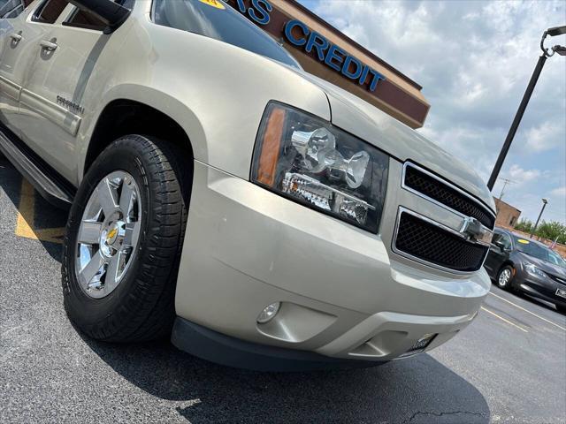 used 2014 Chevrolet Suburban car, priced at $13,232