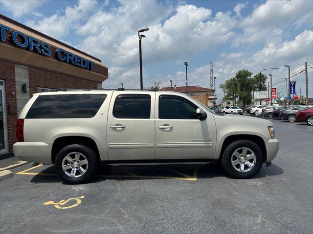 used 2014 Chevrolet Suburban car, priced at $13,232