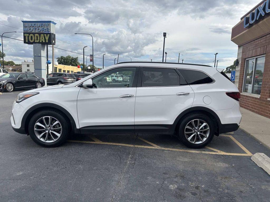 used 2018 Hyundai Santa Fe car, priced at $17,496