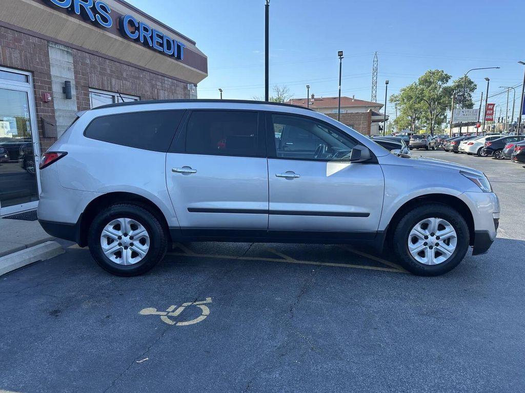 used 2017 Chevrolet Traverse car