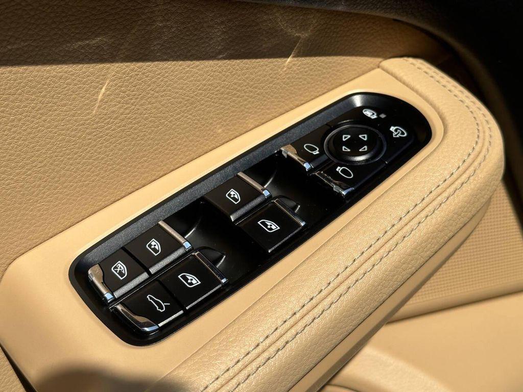 used 2018 Porsche Macan car, priced at $27,995