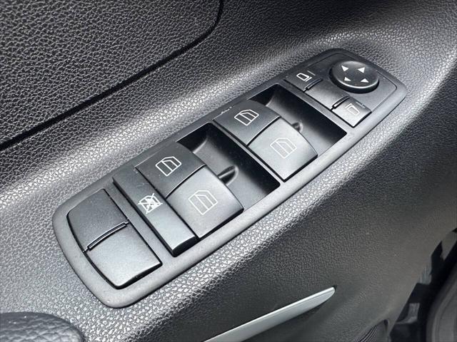used 2008 Mercedes-Benz M-Class car, priced at $7,943