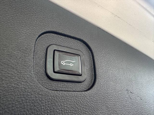 used 2017 Chevrolet Equinox car, priced at $9,995