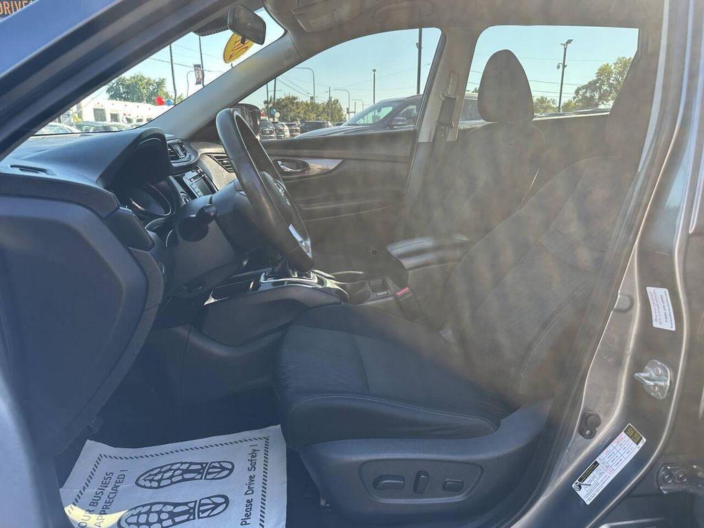 used 2019 Nissan Rogue car, priced at $13,660