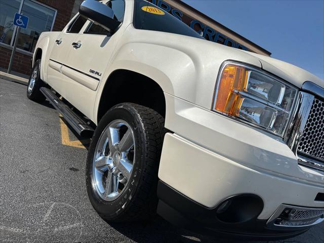 used 2013 GMC Sierra 1500 car, priced at $22,995