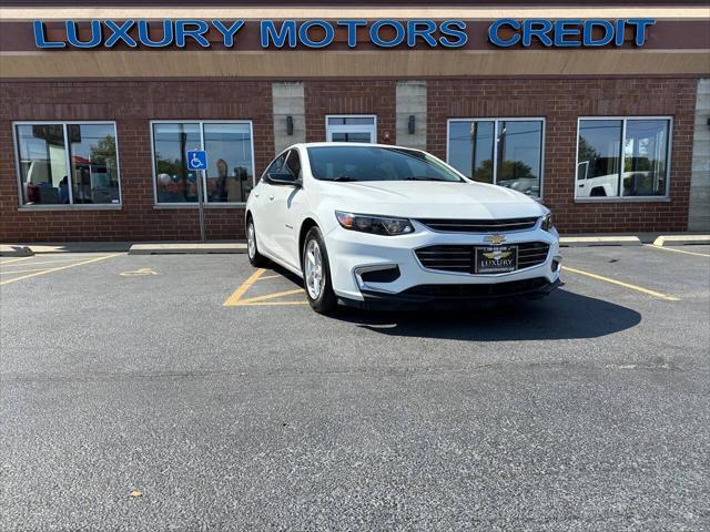 used 2017 Chevrolet Malibu car, priced at $11,500