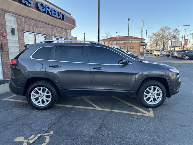 used 2018 Jeep Cherokee car, priced at $9,995