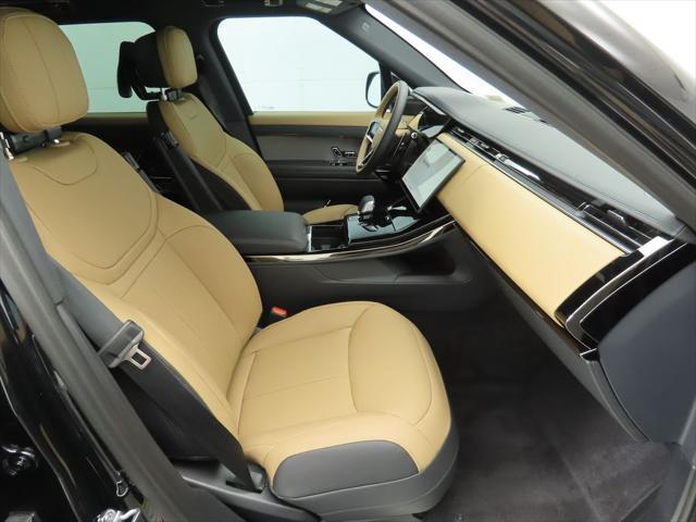 new 2025 Land Rover Range Rover Sport car, priced at $103,605