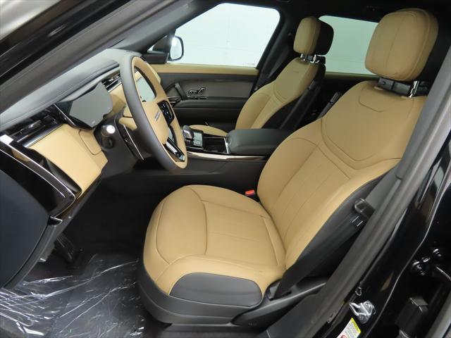 new 2025 Land Rover Range Rover Sport car, priced at $103,605