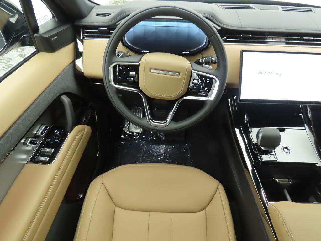 new 2025 Land Rover Range Rover Sport car, priced at $93,805