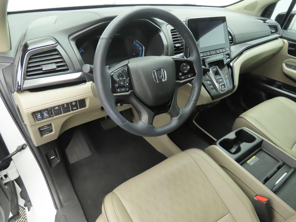 used 2023 Honda Odyssey car, priced at $40,983