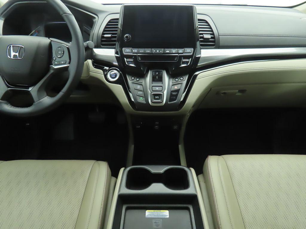 used 2023 Honda Odyssey car, priced at $40,983