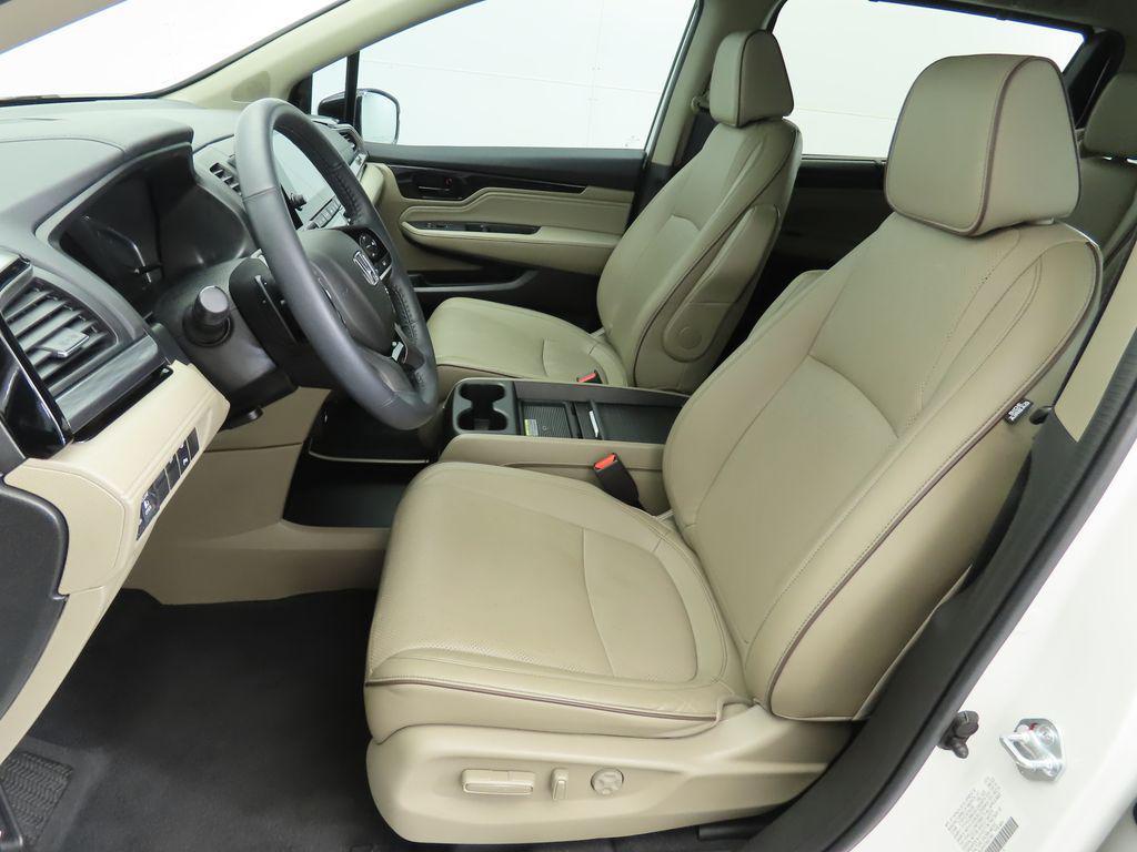 used 2023 Honda Odyssey car, priced at $40,983