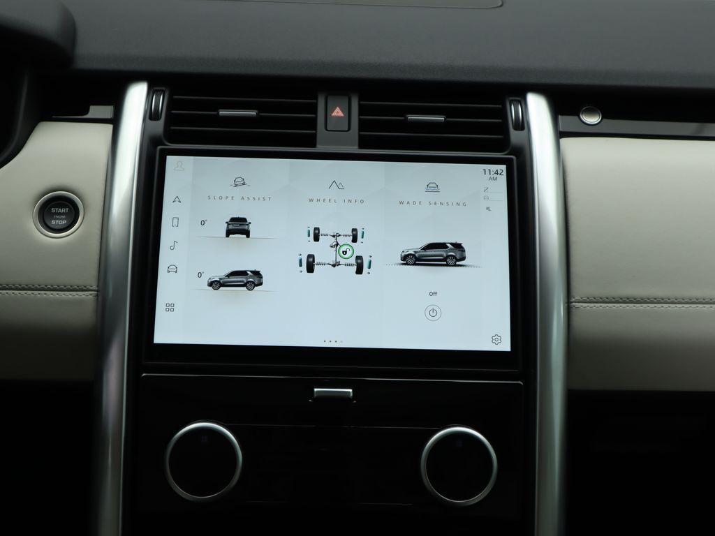 used 2024 Land Rover Discovery car, priced at $42,032