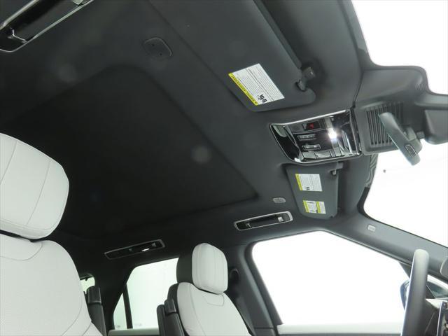 new 2025 Land Rover Range Rover Sport car, priced at $102,825