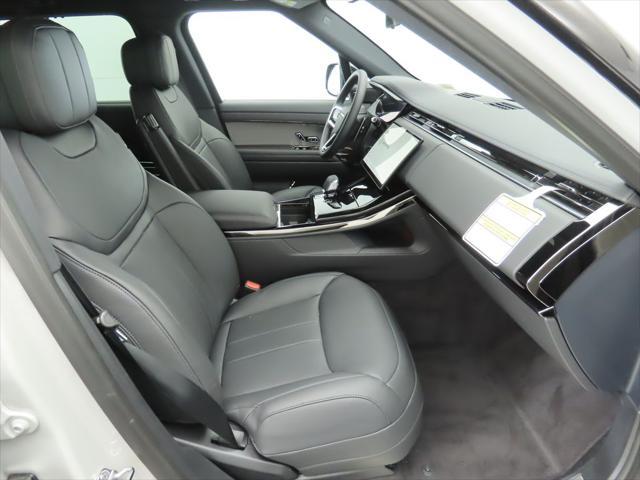new 2025 Land Rover Range Rover Sport car, priced at $87,620