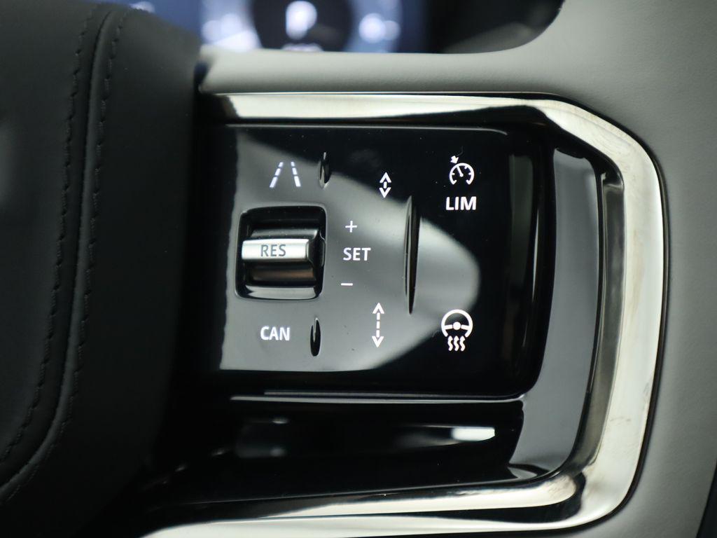 new 2026 Land Rover Range Rover Velar car, priced at $77,772