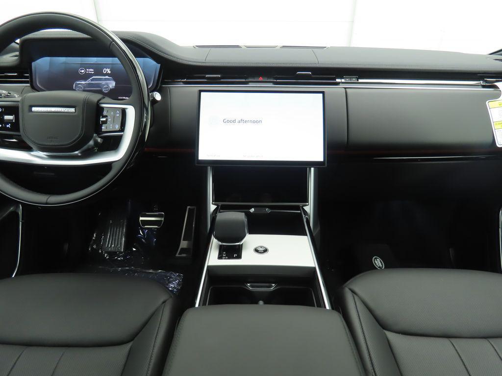 new 2025 Land Rover Range Rover car, priced at $134,590