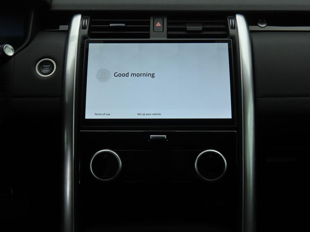 new 2025 Land Rover Discovery car, priced at $65,893