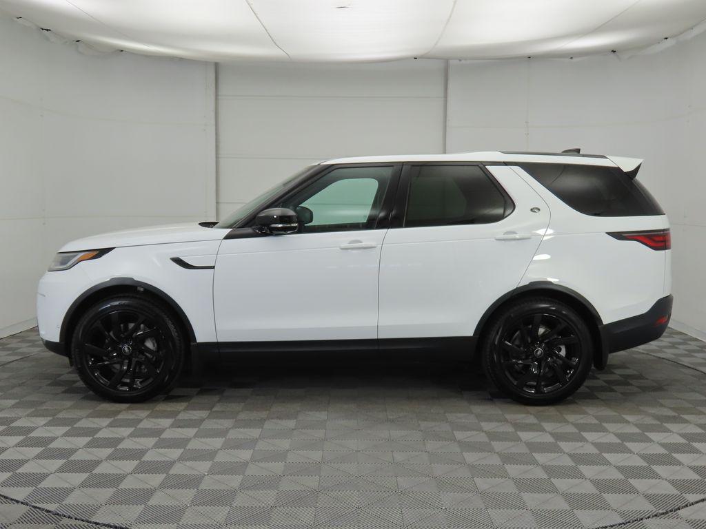 new 2025 Land Rover Discovery car, priced at $65,893