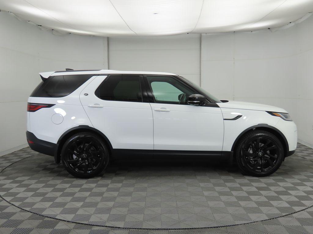 new 2025 Land Rover Discovery car, priced at $65,893