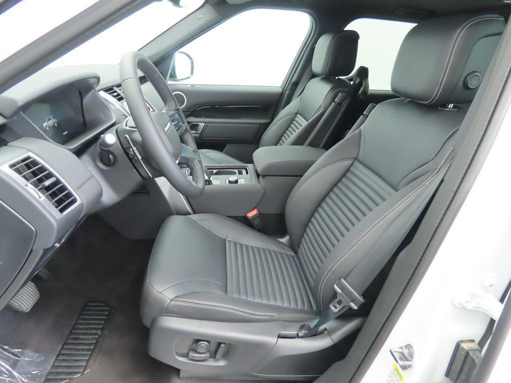 new 2025 Land Rover Discovery car, priced at $65,893