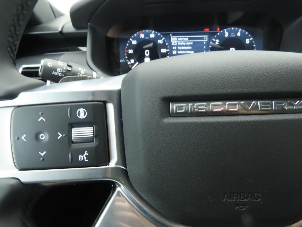 new 2025 Land Rover Discovery car, priced at $65,893