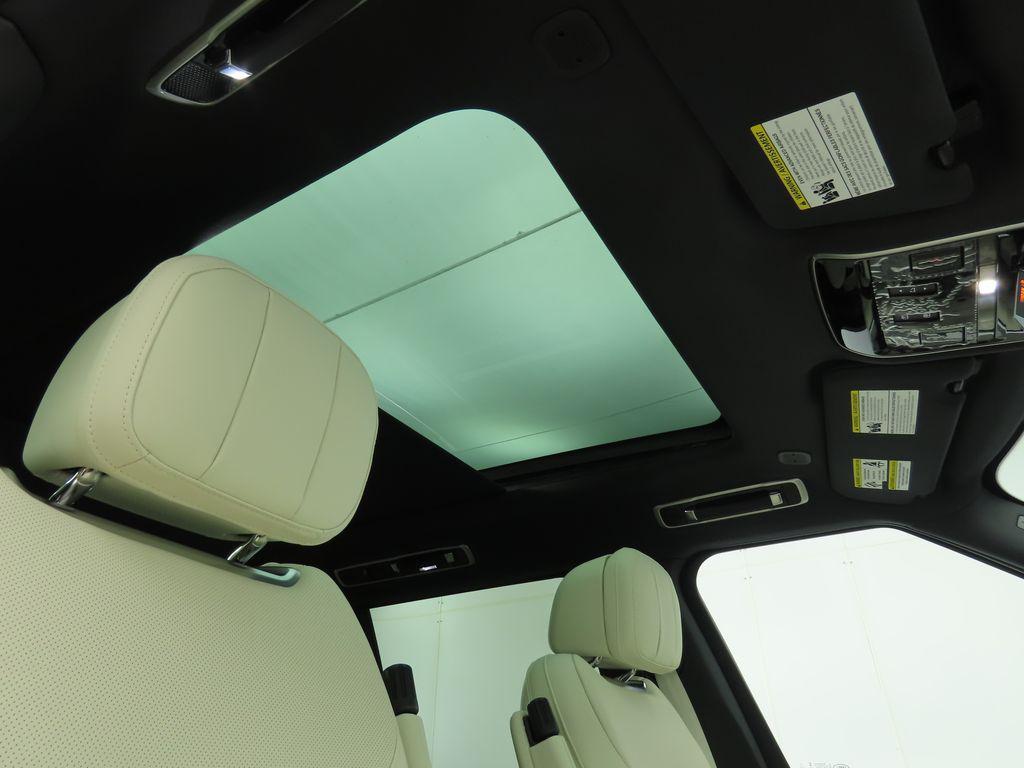 new 2025 Land Rover Range Rover car, priced at $142,825