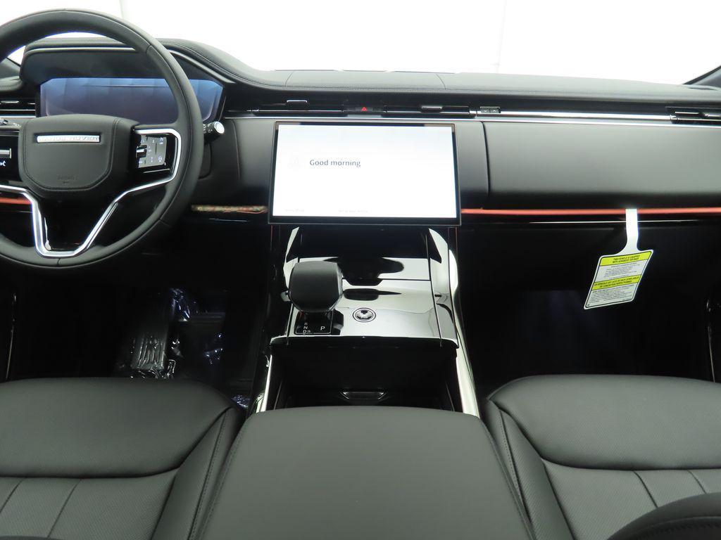 new 2025 Land Rover Range Rover Sport car, priced at $93,285
