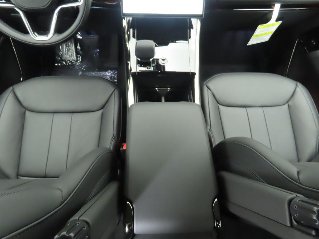 new 2025 Land Rover Range Rover Sport car, priced at $93,285