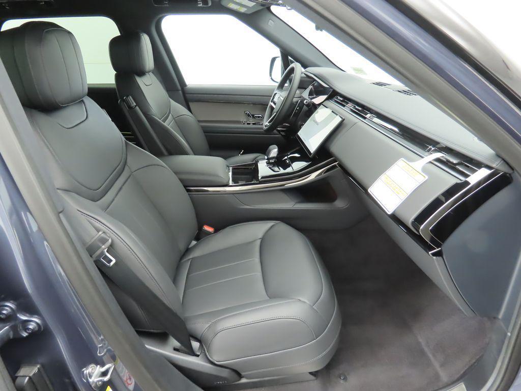 new 2025 Land Rover Range Rover Sport car, priced at $120,275
