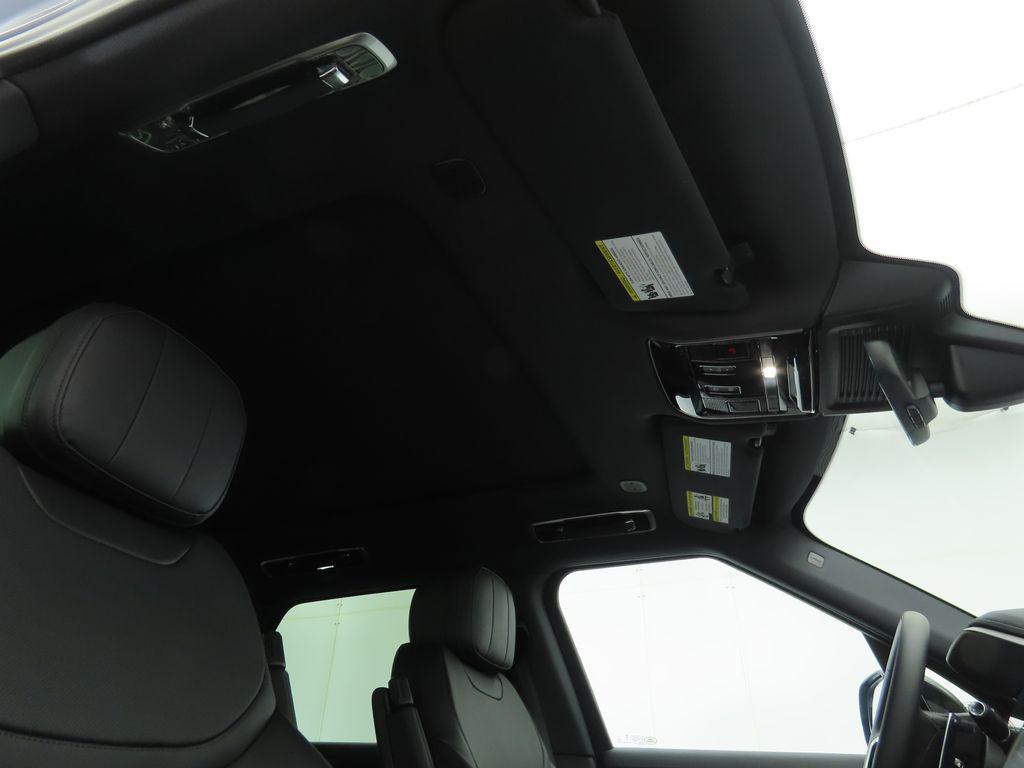 new 2025 Land Rover Range Rover Sport car, priced at $120,275
