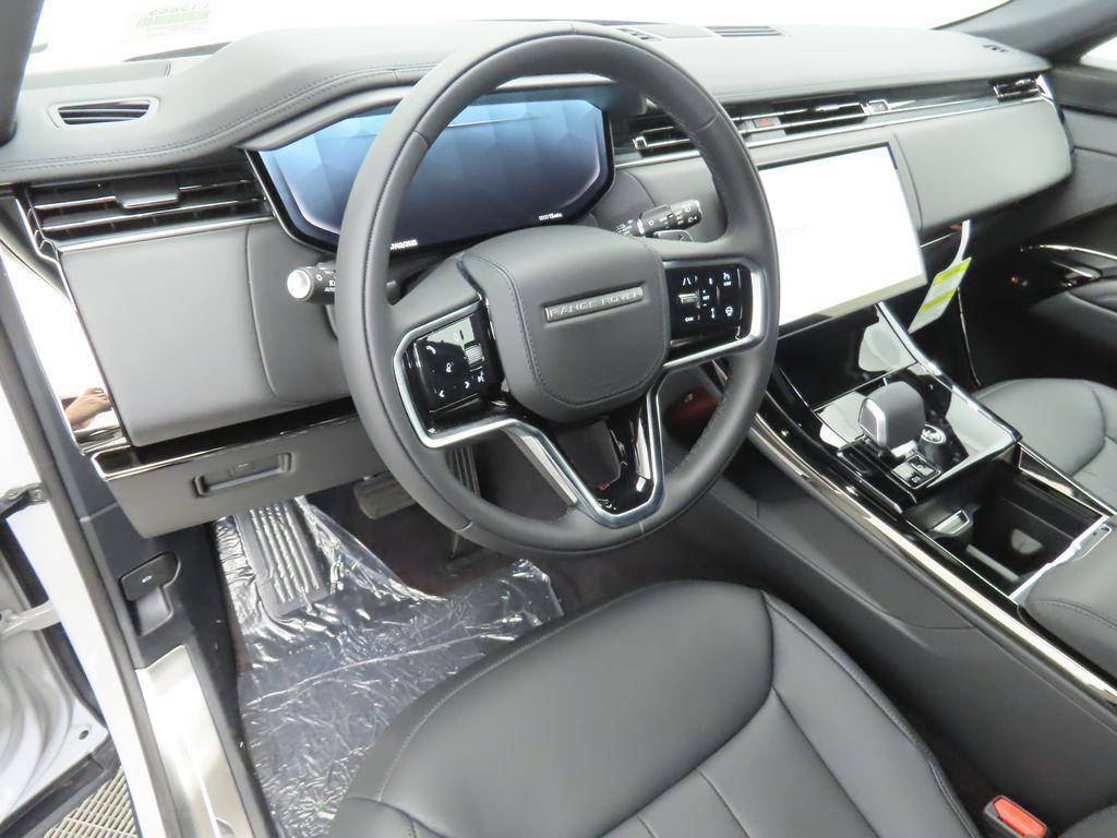 new 2025 Land Rover Range Rover Sport car, priced at $94,385