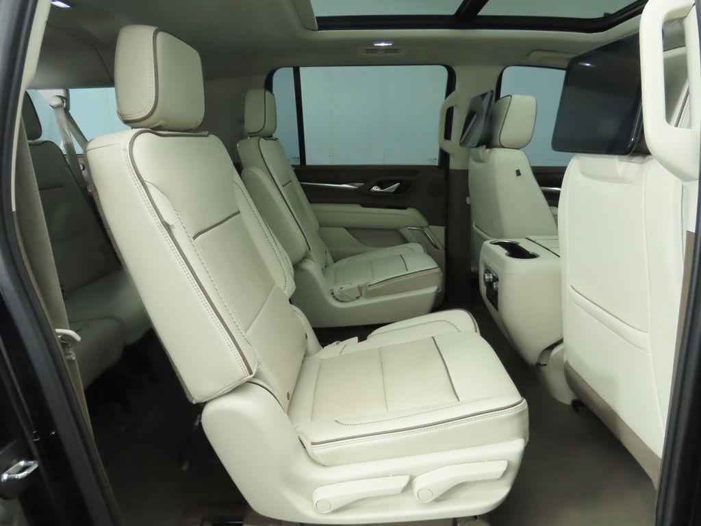 used 2023 GMC Yukon XL car, priced at $63,983