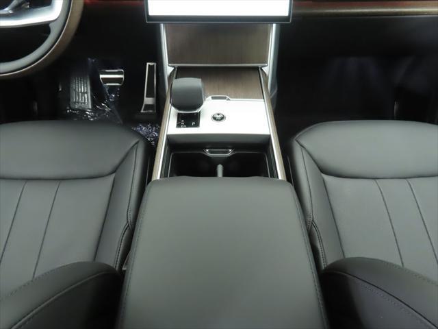 new 2025 Land Rover Range Rover car, priced at $136,625