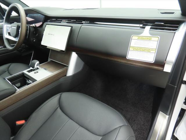 new 2025 Land Rover Range Rover car, priced at $136,625