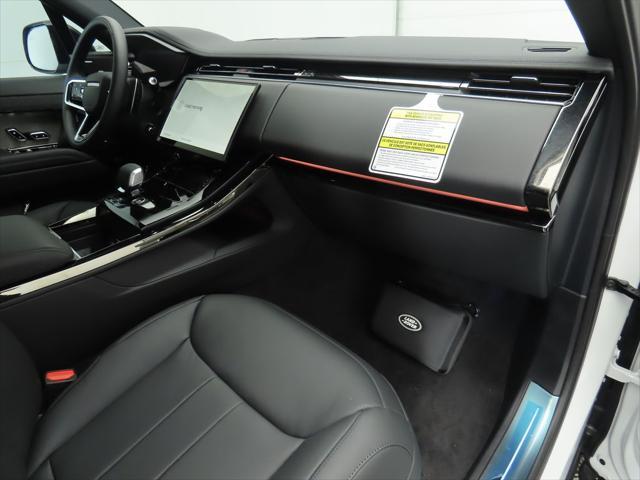 new 2025 Land Rover Range Rover Sport car, priced at $93,345