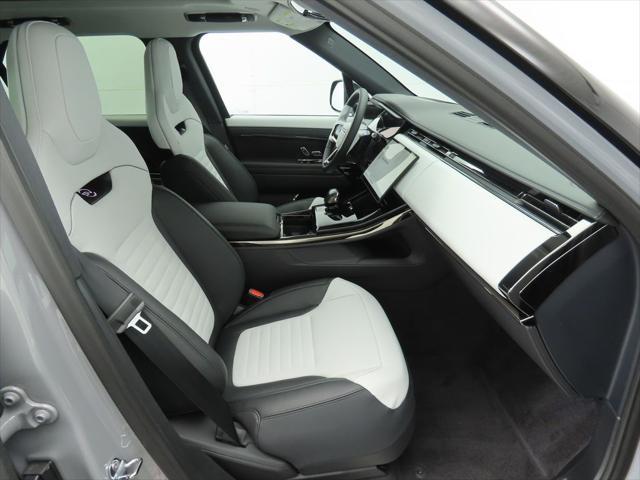 new 2025 Land Rover Range Rover Sport car, priced at $194,115